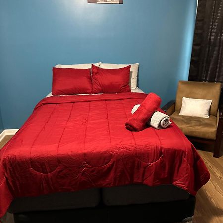 Fidelia Garnet Room, Queen Bed Minutes From Newark Liberty International Airport And Newark Penn Station Zewnętrze zdjęcie